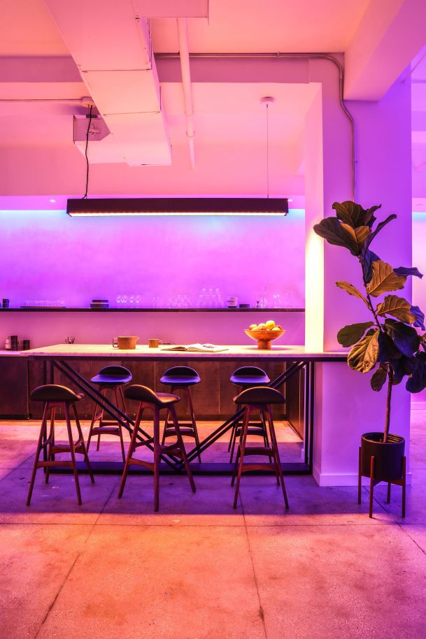 Lutron Kitchen Entertain Ketra NYC Showroom 04