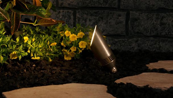 FX Luminaire Uplight